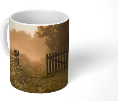 Mok - Koffiemok - Hek - Natuur - Mist - Veld - Mokken - 350 ML - Beker - Koffiemokken - Theemok