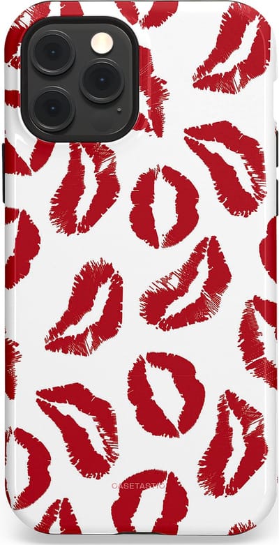 Casetastic Hoesje Geschikt voor Apple iPhone 12/12 Pro Magsafe - Stijlvolle Beschermende Duo-layer Case - Liefdeskusjes Rood Zoenen
