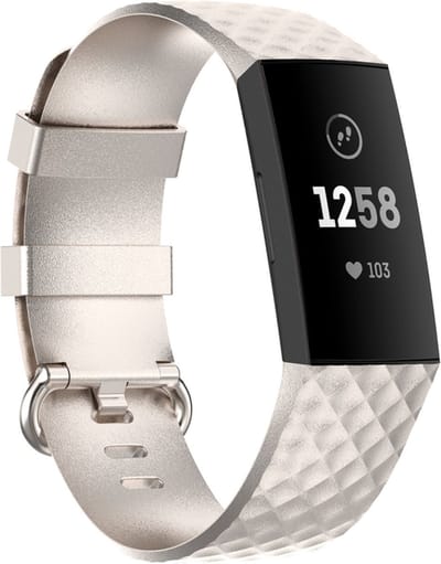 New Age Devi - Sportbandje - Siliconen Bandje - Geschikt voor Fitbit Charge 3 4 - Maat ML - Champagne