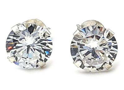 Zilveren oorknopjes met 7mm ronde zirkonia steen
