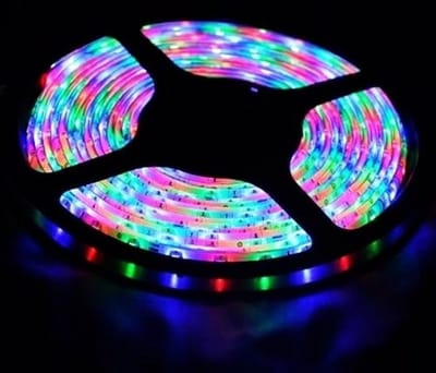 Gekleurde Led Strip - 5 M met Adapter en Afstandsbediening  - Bluetooth