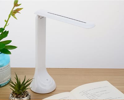 Opvouwbare Bureaulamp - Touch aan/uit knop - 3 Standen - COB - Dimbaar - Inklapbaar - Op Batterij OF Usb (Inclusief USB Kabel) - Wit - Fraai Design -
