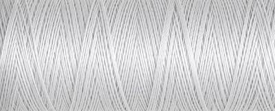 Polyester Naaigaren - Naad Garen - Kleding Repareren - Superieure Kwaliteit - 100 m - Bewolkt 0008