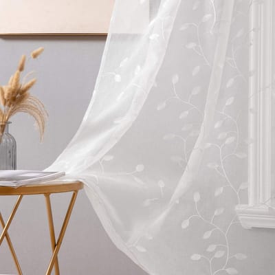 Dailygoody - Gordijnen Voile - Geborduurde Bloemen - Transparante Ooggordijnen - 260 cm x 140 cm - Set van 2 - Ideaal voor Woonkamer en Slaapkamer