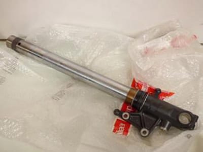 originele vorkbuis voor motor aprilia 1000 sl falco 2000 tot 2003 ap8123823 nieuw