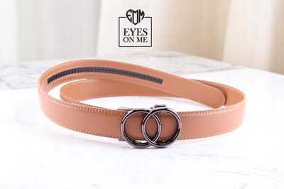 Lichtbruine lederen riem zonder gaatjes met automatische gesp voor heren ( Model L182 )