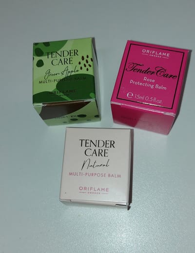 Tender care , Tendercare set van 3 potjes, 3 wonderpotjes met verschillende geuren, Naturel, Raspberry en Appel, Oriflame potjes