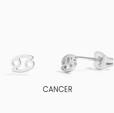 Maevi® Sterrenbeeld Oorbellen - Kreeft/Cancer - Kleur: Zilver - RVS / Roestvrijstaal / Stainless Steel - Luxe Oorbellen - Hoge Kwaliteit - Verkleurt niet - Oorknopjes / Oorhanger - Incl. Luxe Cadeauverpakking - Zilveren Oorbellen