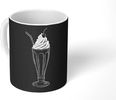 Mok - Koffiemok - Ijscoupe - Kers - Krijtstijl - Slagroom - Mokken - 350 ML - Beker - Koffiemokken - Theemok