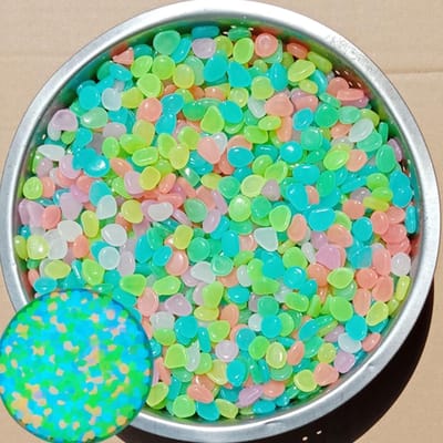 Kleurrijke Luminous Steentjes voor Aquarium en Tuin - Fluorescerende Decoratieve Pebbles, 300 Stuks, Resin Steentjes