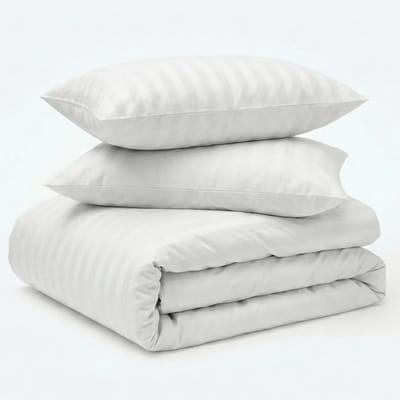Decoware Dekbedovertrek Hotelstreep 240x220 cm - Wit - Katoensatijn - Met Kussenslopen - Lits-jumeaux