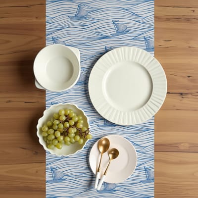 ABAKUHAUS Zeil-tafelrunner – Zeegolven-schets – 40x180 cm – blauw/wit