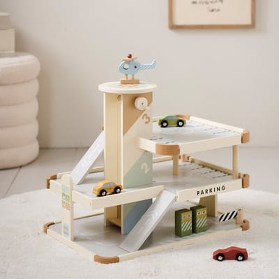 Petite Amélie Autogarage Speelgoed Miel – Parkeergarage incl. accessoires – Speelgoedgarage met lift – Retro ontwerp