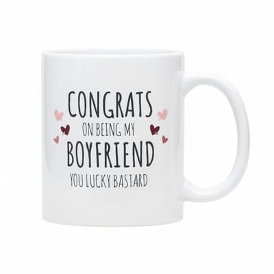 Grappige Liefdestekst Mok “Congrats on Being My Boyfriend” – Romantische & Ondeugende Cadeaumok voor Hem – Keramische Koffiebeker 330 ml