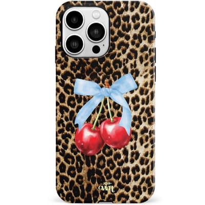 xoxo Wildhearts Berry Wild - Double Layer - Hard case geschikt voor iPhone 13 Pro Max hoesje - Dubbele beschermlaag - Beschermhoes shockproof case - Tijgerprint / Luipaardprint - Kers print - Dierenprint hoesje - Kersen Panterprint