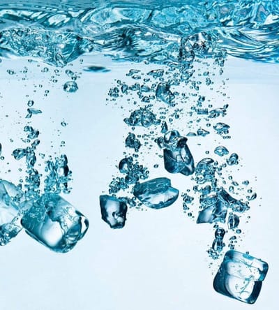 Fotobehang - Ice Cubes 225x250cm - Vliesbehang
