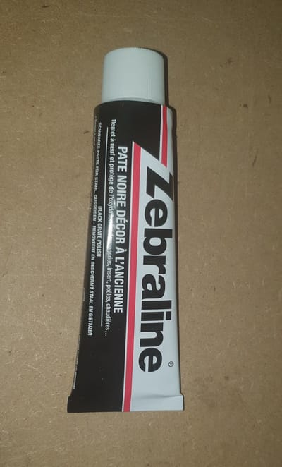 Zebraline - Kachelpoets 100ml - Diep zwarte kleur - Beschermt ijzer
