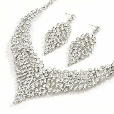 Zilverkleurige statement ketting voor dames – sieradenset met oorbellen