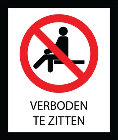 Bord ISO7010 Verboden Te Zitten 20 x 24 cm
