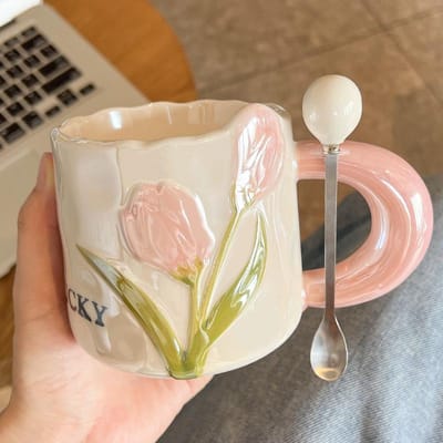 Nieuwe Creatieve Tulp Keramische Mok Leuke Mok Hoge Uitstraling Souvenir Koppel Koffie Water Mok 401-500ml