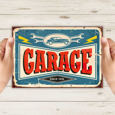 Spreukbord - Garage - Hout - Vintage - Grappig - Humor - Bord - Tekstbord - Wandbord - Wanddecoratie - Muurdecoratie - Woonkamer - Om Aan De Muur Te Hangen
