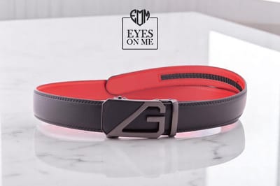 Zwart + rood lederen riem zonder gaatjes met automatische gesp voor heren ( model N165 )