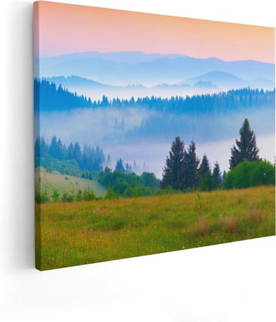 Artaza Canvas Schilderij Mistig Bos - 50x40 cm - Wanddecoratie Bergen - Muurdecoratie Natuur - Kamer Accessoires Landschap
