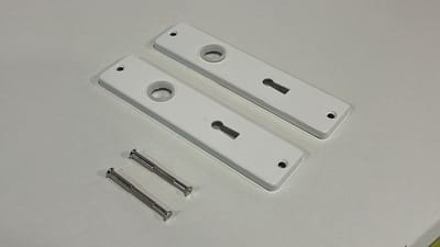 Langschild sleutelgat aluminium / wit 56mm