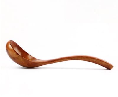 Houten soeplepel - lange steel - gelakt - voor soep en pap - 23x7 cm - bruin