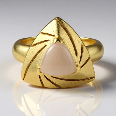 Cavill - 925 Sterling Zilver Verguld - 2,045 ct Rozenkwarts Triljant Cabochon - Moderne Elegante Roze Ring 8 mm