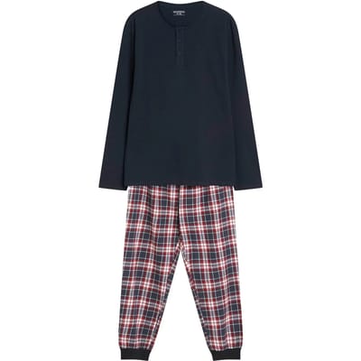 Pyjama Henderson