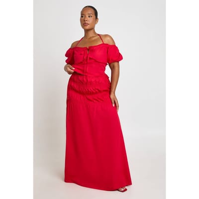 boohoo Dames Plus Poplin Geplooide Maxi Rok | Rood | Maat: 46