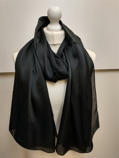 Lange glanzende dunne dames sjaal Marlina-effen zwart-satijnlook-omslagdoek-stola