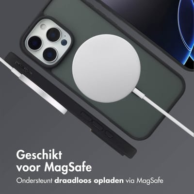 imoshion Hoesje - Geschikt voor iPhone 16 Pro Max - Color Guard Backcover geschikt voor MagSafe - Zwart