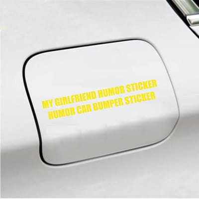 Bumpersticker - My Girlfriend Humor Sticker - 3,5 X 20,6 - Geel