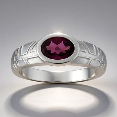 Cavill - Zilveren ring met 0,833 ct Mozambique Roshoit Granaat - 925 Sterling Zilver met Palladium - Ovale Edelsteen ring - Elegante Bezel zetting