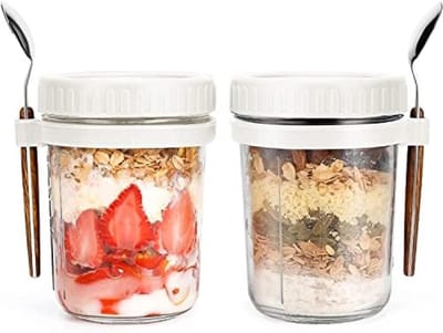 PromoHome Overnight Oats Potten Set - 2 Stuks Hittebestendige Glazen Bewaarpotten met Luchtdichte Deksels, Roestvrijstalen Lepels en Meetmarkeringen - Ideaal voor Ontbijtgranen, Salades, Noten en Meal Prep - 300 ml Capaciteit