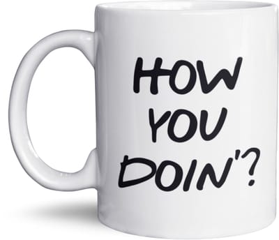 NietMokken.nl - How You Doin' Mok 325 ml – Friends Geïnspireerd – Cadeau voor Friends Fan – Koffiemok – Vaatwasser- & Magnetronbestendig – Aan Beide Zijden Bedrukt - Friends Cadeau