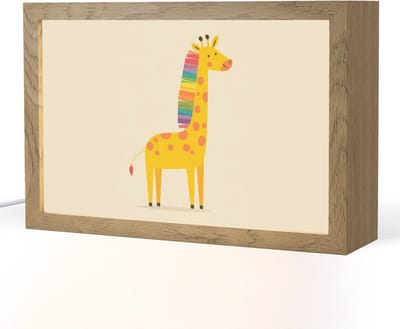 Nachtlampje 30x20 cm - Kinder lampje - Giraffe - Regenboogmanen - Beige - Tafellamp kinderkamer - Slaapkamer lamp - Bedlamp kinderen - Kinderlampje stopcontact - Wandlamp babykamer - Nachtlampjes