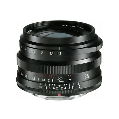 VoigtlÃ¤nder Nokton 35mm f/1.2  Fujifilm X-Mount