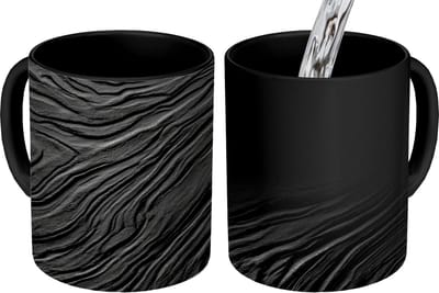 Magische Mok - Foto op Warmte Mokken - Koffiemok - Zwart - Abstract - Hout - Magic Mok - Beker - 350 ML - Theemok