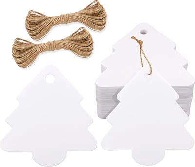 Kerstboomvormige Cadeaupendanten - 100 Stuks Witte Kerstlabels - 6x6cm Papieren Handlabels met Koord voor Adventskalenders en Kerstcadeaus Decoratie