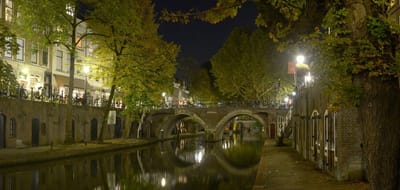 Fotobehang Oude gracht Utrecht 450 x 260 cm - € 295,--