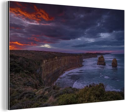 Aluminium schilderij 180x120 cm - Wanddecoratie metaal - De Twaalf Apostelen bij rode zonsondergang in Australië - Metalen muurdecoratie woonkamer - Decoratie industrieel - Foto op dibond - Industriële accessoires slaapkamer
