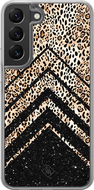 Casimoda® hoesje - Geschikt voor Samsung Galaxy S22 - Chevron Luipaard - 2-in-1 case - Schokbestendig - Luipaardprint - Verhoogde randen - Bruin/beige, Transparant