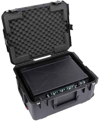 SKB - iSeries 2217-10 - Waterdichte Koffer - Zwart - Verwijderbare 3U Diepe Rack