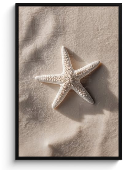 Poster in lijst - Fotolijst 80x120 cm - Posters - Strand - Zeester - Zand - Beige - Posterlijst zwart - Decoratie - Wanddecoratie woonkamer - Muurdecoratie slaapkamer