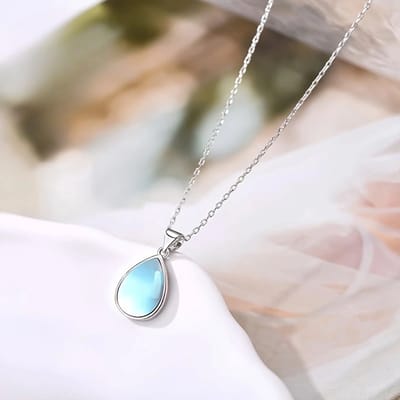 S925 Zilveren Damesketting met Maansteen – Spirituele Hanger, Hypoallergeen & Betekenisvol Cadeau