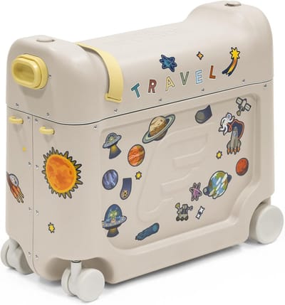 Stokke JetKids BedBox Moonglow White - Multifunctionele Reiskoffer Omzetbaar in Bed voor Kinderen 2-7 Jaar - Inclusief Matras en Stickers