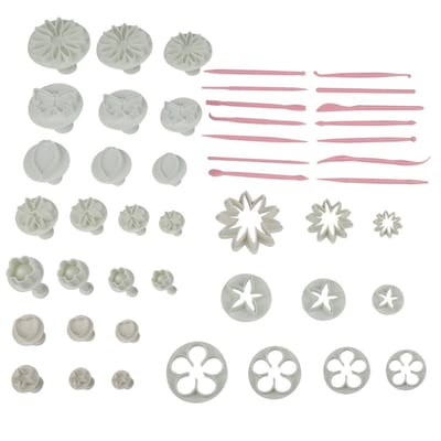 47 stuks/set Fondant Taartdecoratie Uitstekers Koekjes Uitstekers Vormen DIY Gebak Bakken Decoratie Gereedschap white
